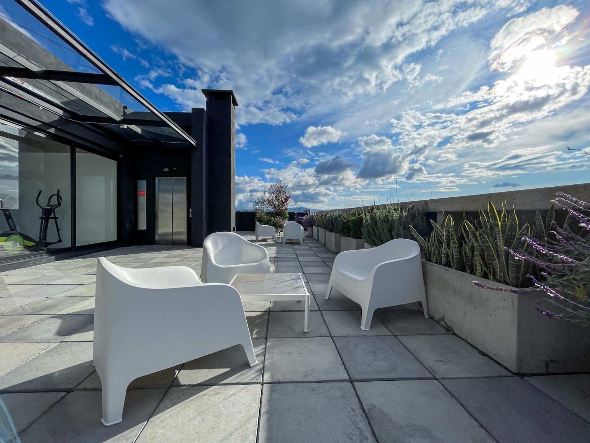 Art Homes 85, Bogota